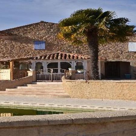 Domaine Saint Victor Hotel La Tour-dʼAigues Exterior foto