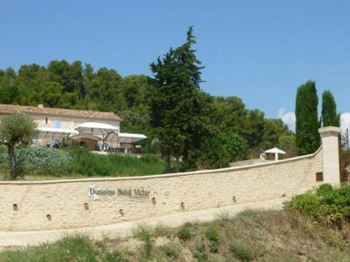 Domaine Saint Victor Hotel La Tour-dʼAigues Exterior foto